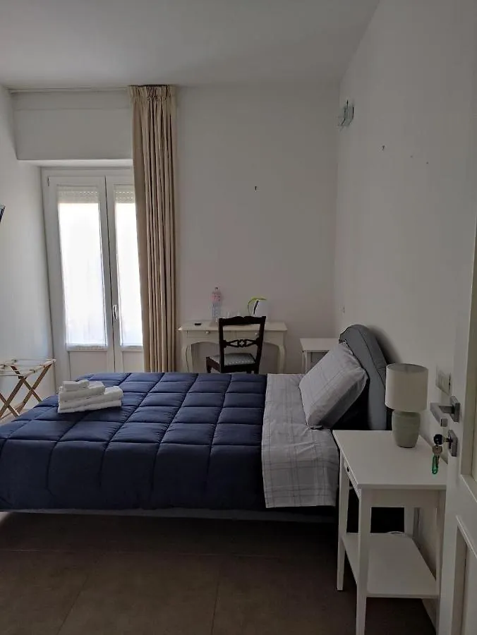 Hotel B-Karalis Di Enrico Tupputi Cagliari 0*,