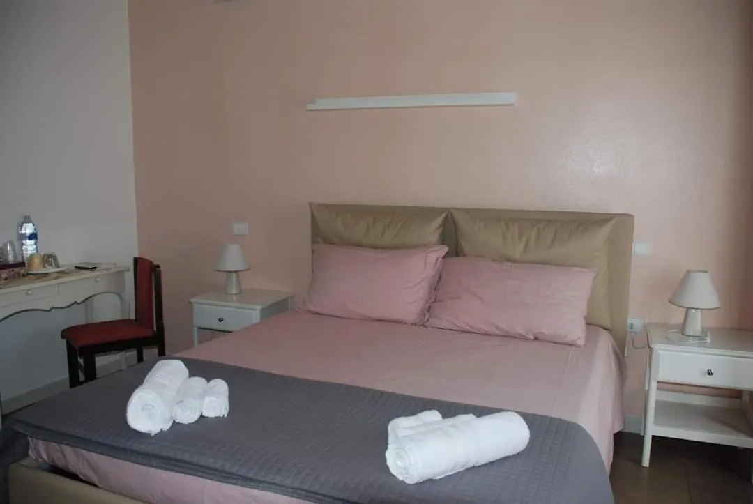 Affittacamere Hotel B-Karalis Di Enrico Tupputi Cagliari